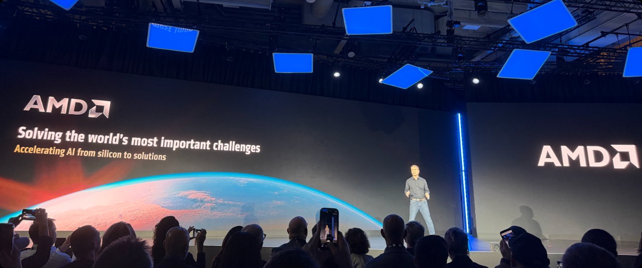 AMD 在 IFA 亮出个人 AI 底牌:不比游戏帧率,只比电脑装得下多大模型